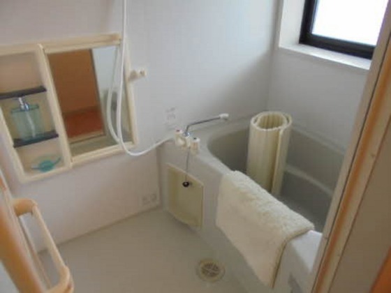 ヴィレッジ高島Ⅰ A棟