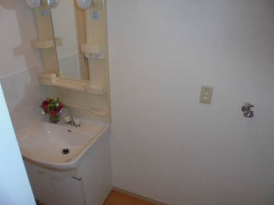 ヴィレッジ高島Ⅰ A棟