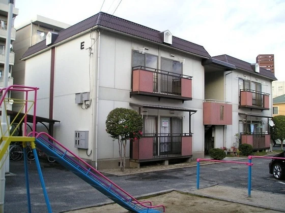 グリーンタウンへさか B