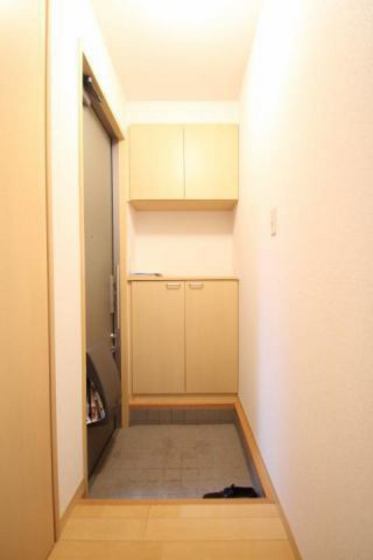 サン・クレバリーF棟