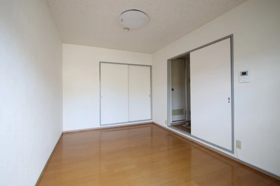 ニューメゾン近藤