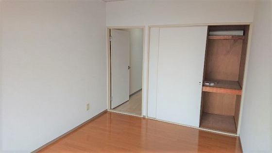 ニューメゾン近藤