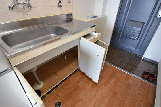 コスモクイーン津倉