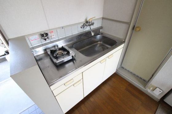 ウォーターコート三野