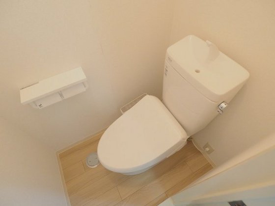 セジュール堀田