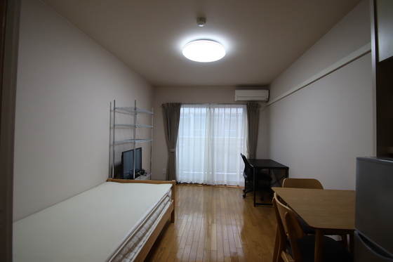 ストゥディオアレズ