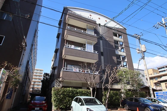 ストゥディオアレズ