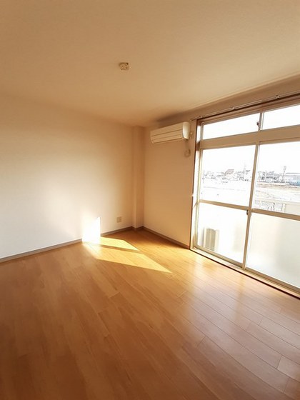 エトアールサチ