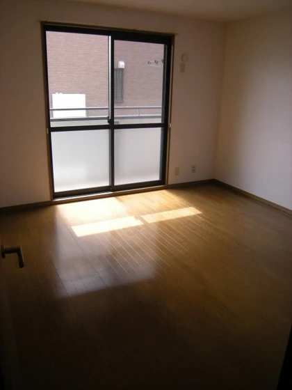 クレセント中仙道