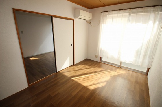 ファミール当新田