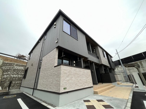 グレースシャイン