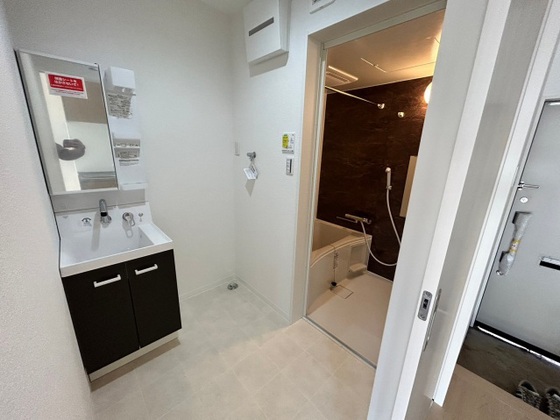 メゾンカリーノ牛田新町NO1