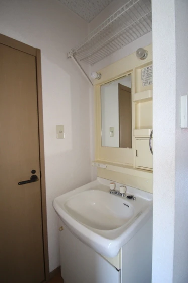 エステート西市