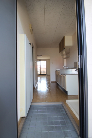 エステート西市