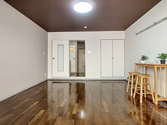 ラウファレ エイエスエイ