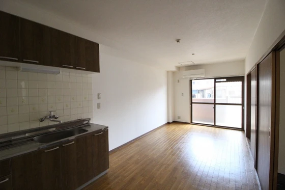 ロイヤルセンチュリーマンション