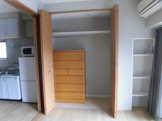 クヴェレセイキビル