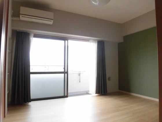 クヴェレセイキビル