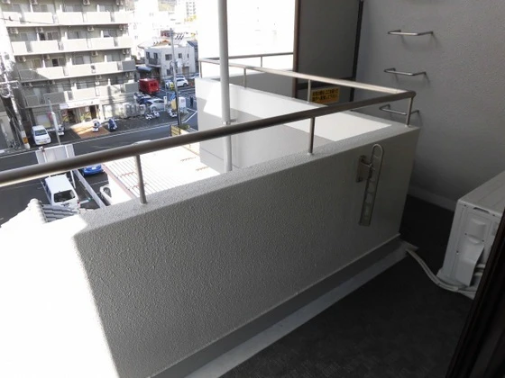 クヴェレセイキビル