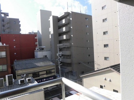 クヴェレセイキビル