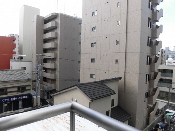 クヴェレセイキビル