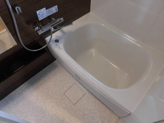 クヴェレセイキビル