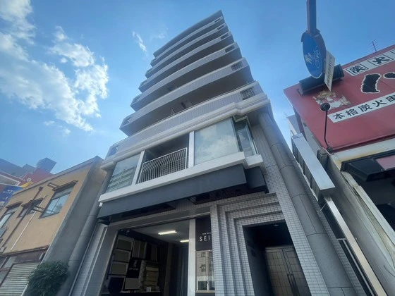 クヴェレセイキビル