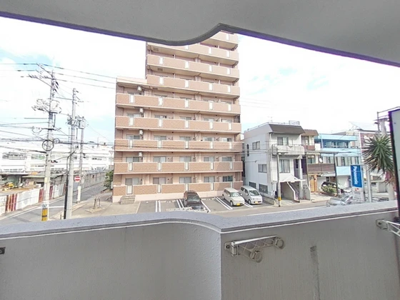 エステート本浦