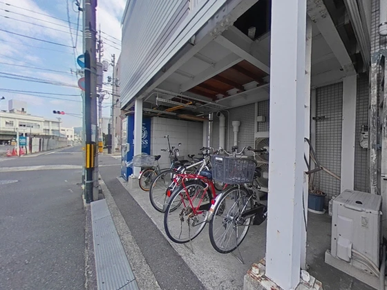 エステート本浦