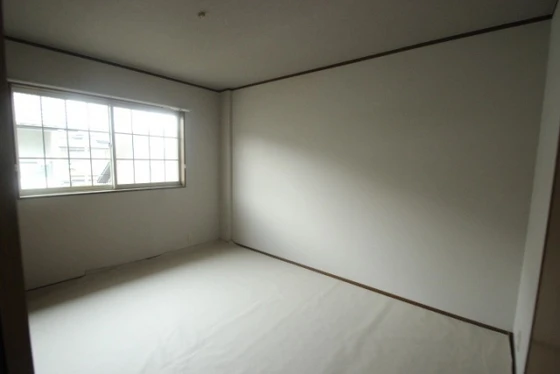 ビレッジ住岡 B