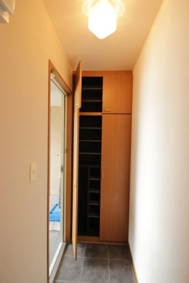 ファン・ハウス B棟