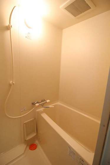 リアライズ津高