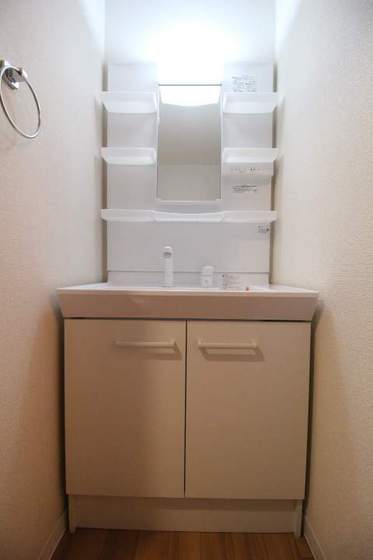 リアライズ津高