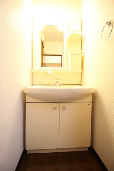 リアライズ津高