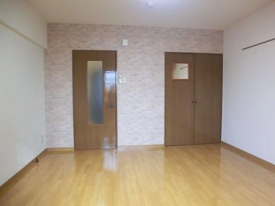 リアライズ津高