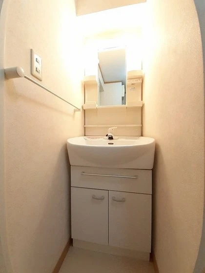 ドミール北小路 DEUX