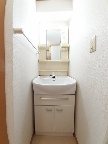 ドミール北小路 DEUX