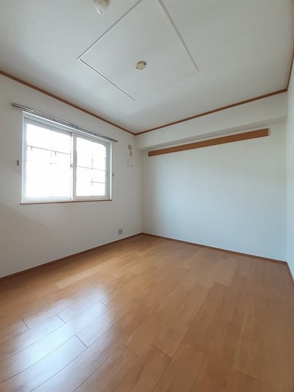 ドミール北小路 DEUX