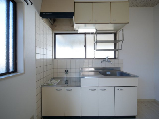 フェミール神田