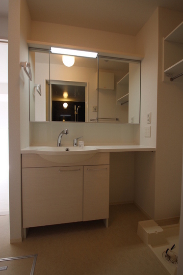 イル ヴィラージュ A棟