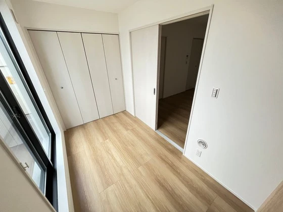 ロイヤルヴィラ緑井 B棟