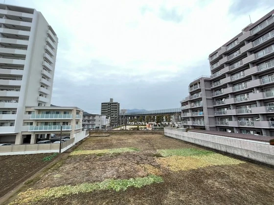 ロイヤルヴィラ緑井 B棟