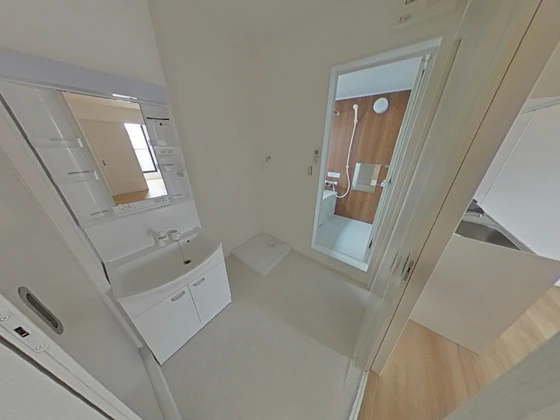 ロイヤルヴィラ緑井 B棟