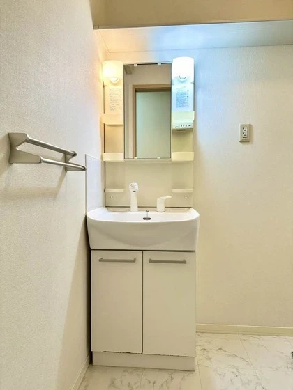 シエロ セレーノ A棟