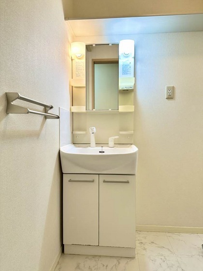 シエロ セレーノ A棟