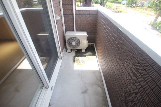 サニーブリ-ズ物見東 B