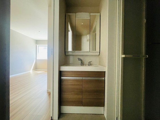 アーデル牛田新町 B棟