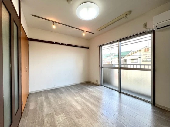 レクサス十日市 Ⅰ