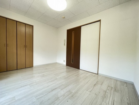 プレジィール京山