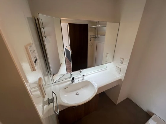 プレザントカーサ祇園